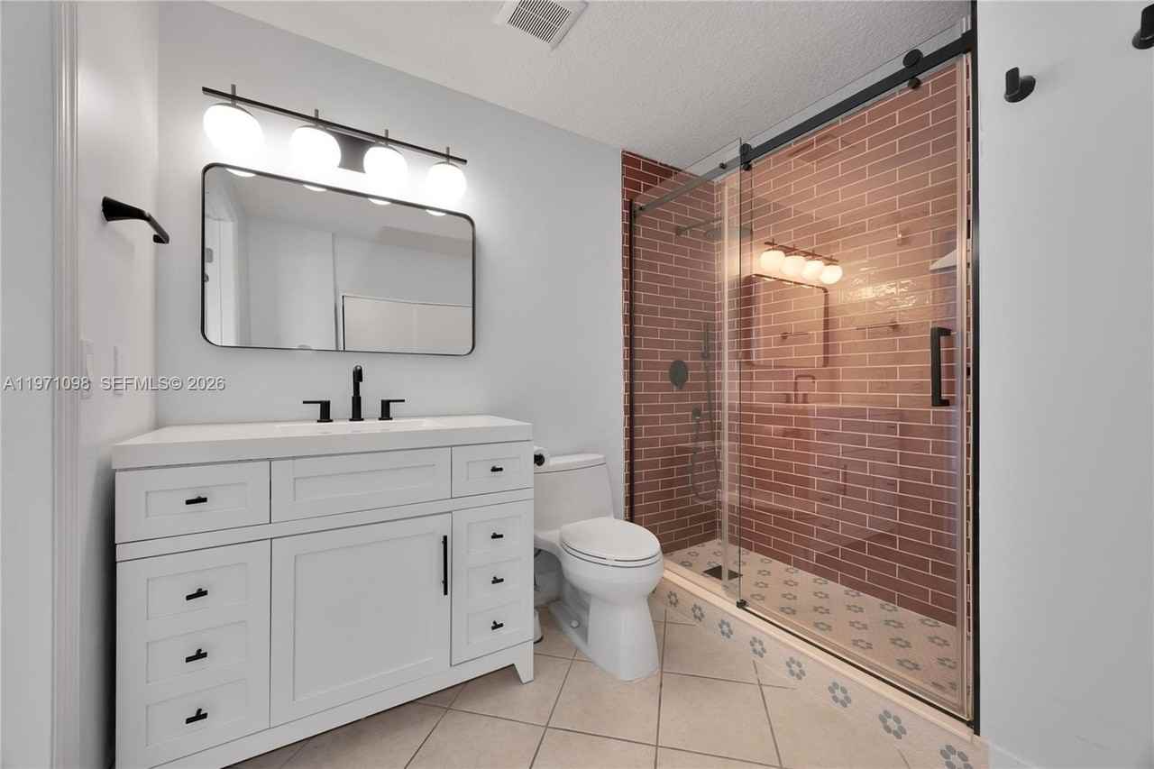 2734 Bird Ave #301 - Photo 7 of 13