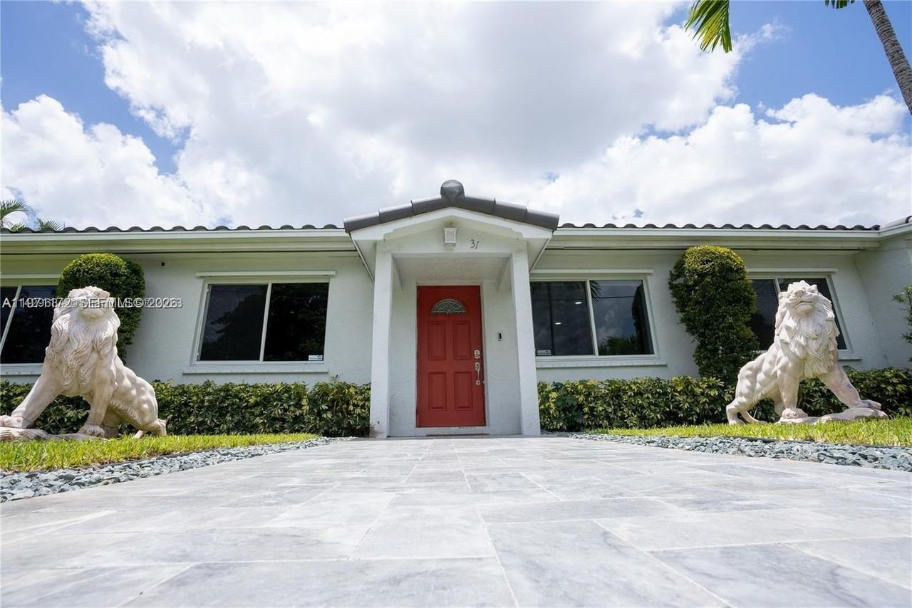 31 Sw 6th St - Photo 4 of 26