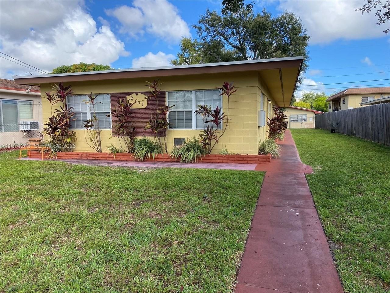 2031 Ne 167th St #2 - Photo 3 of 14