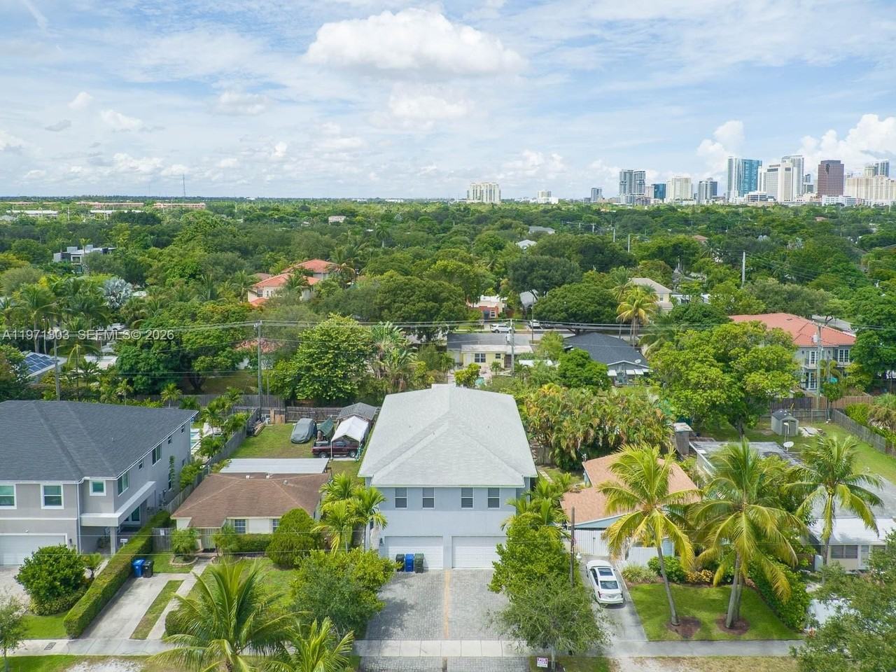 619 Sw 17th St #619 - Photo 7 of 49