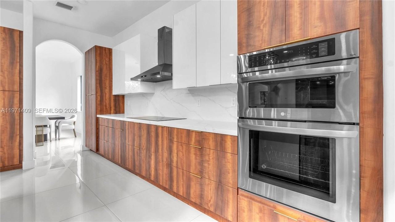 7803 Sw 194th Ter - Photo 5 of 50