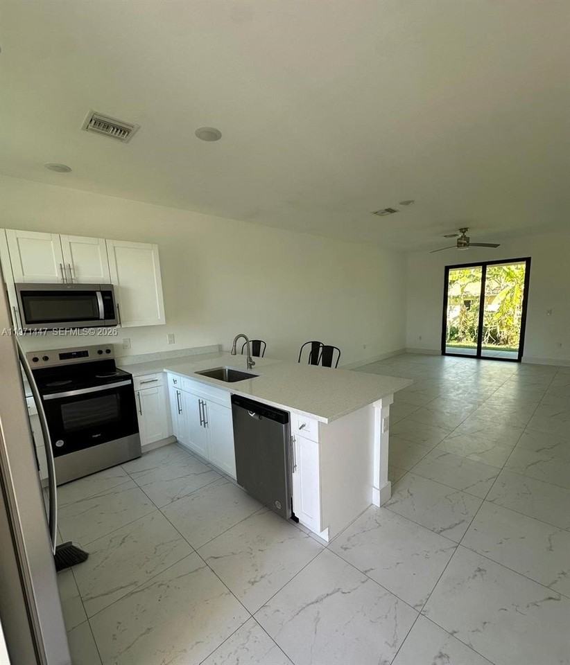 4662 26th St Sw #4662 - Photo 6 of 20