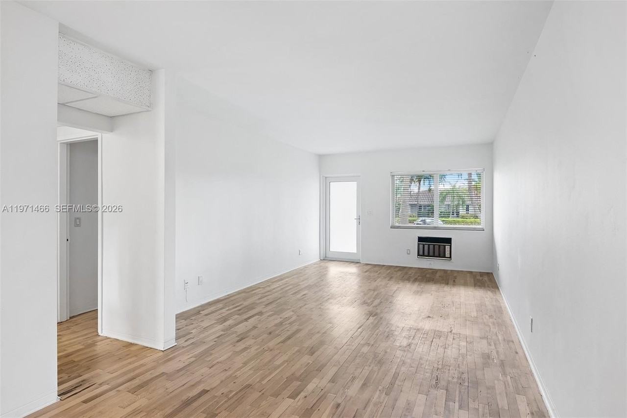 600 Layne Blvd #128 - Photo 2 of 24