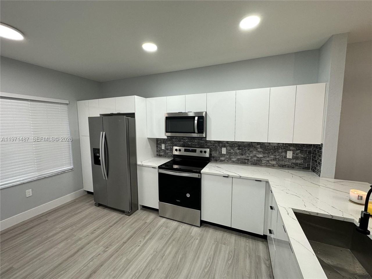 2764 Sw 83rd Ave #106 - Photo 7 of 50