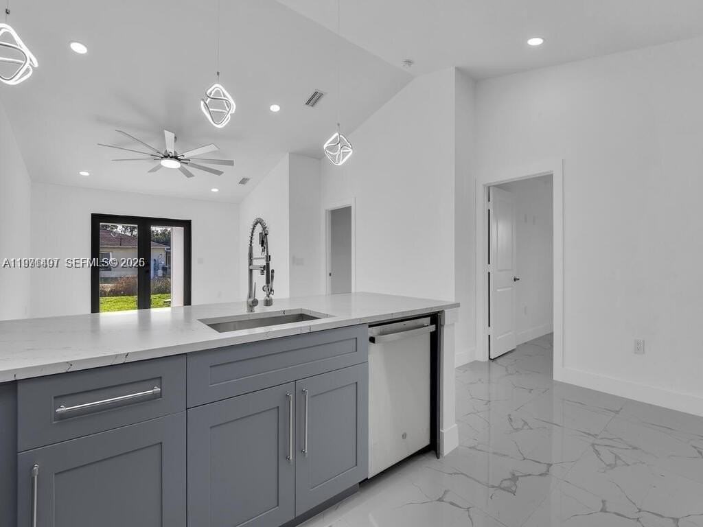 5117 24th St Sw - Photo 6 of 49