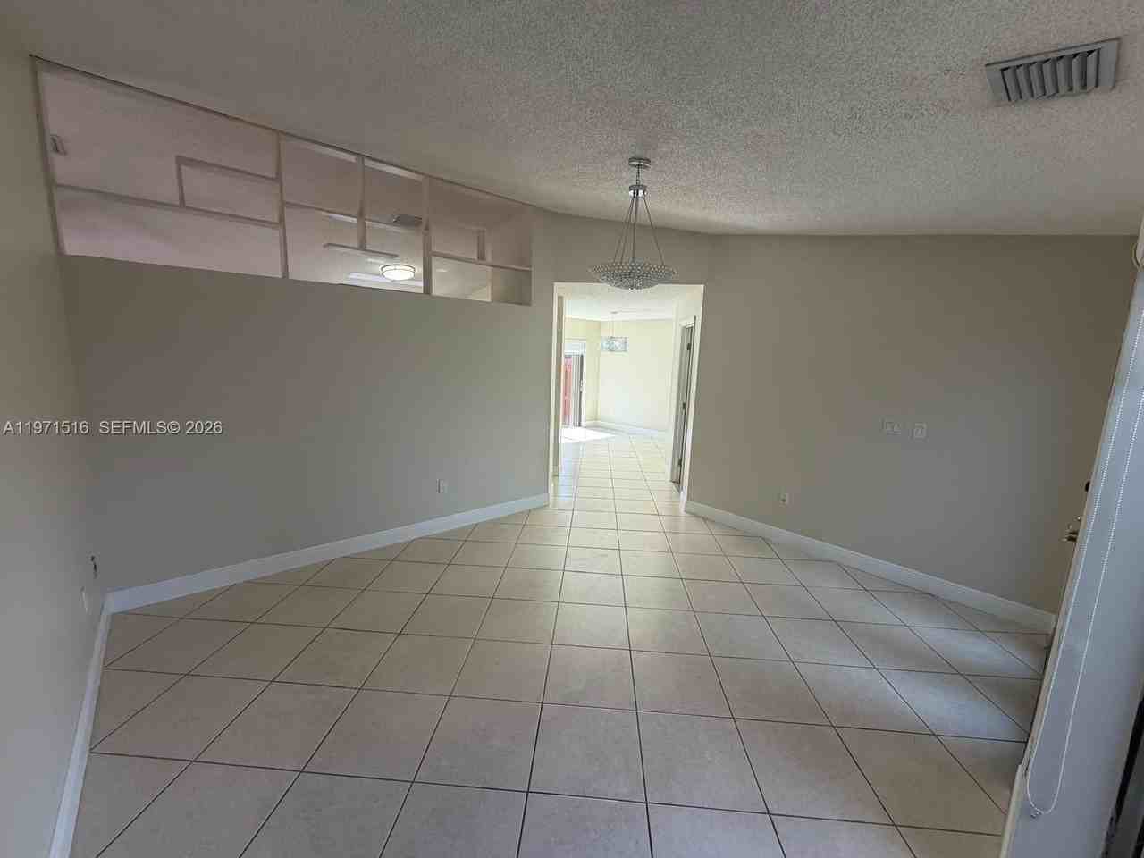 8886 Sw 6th St #8886 - Photo 3 of 18