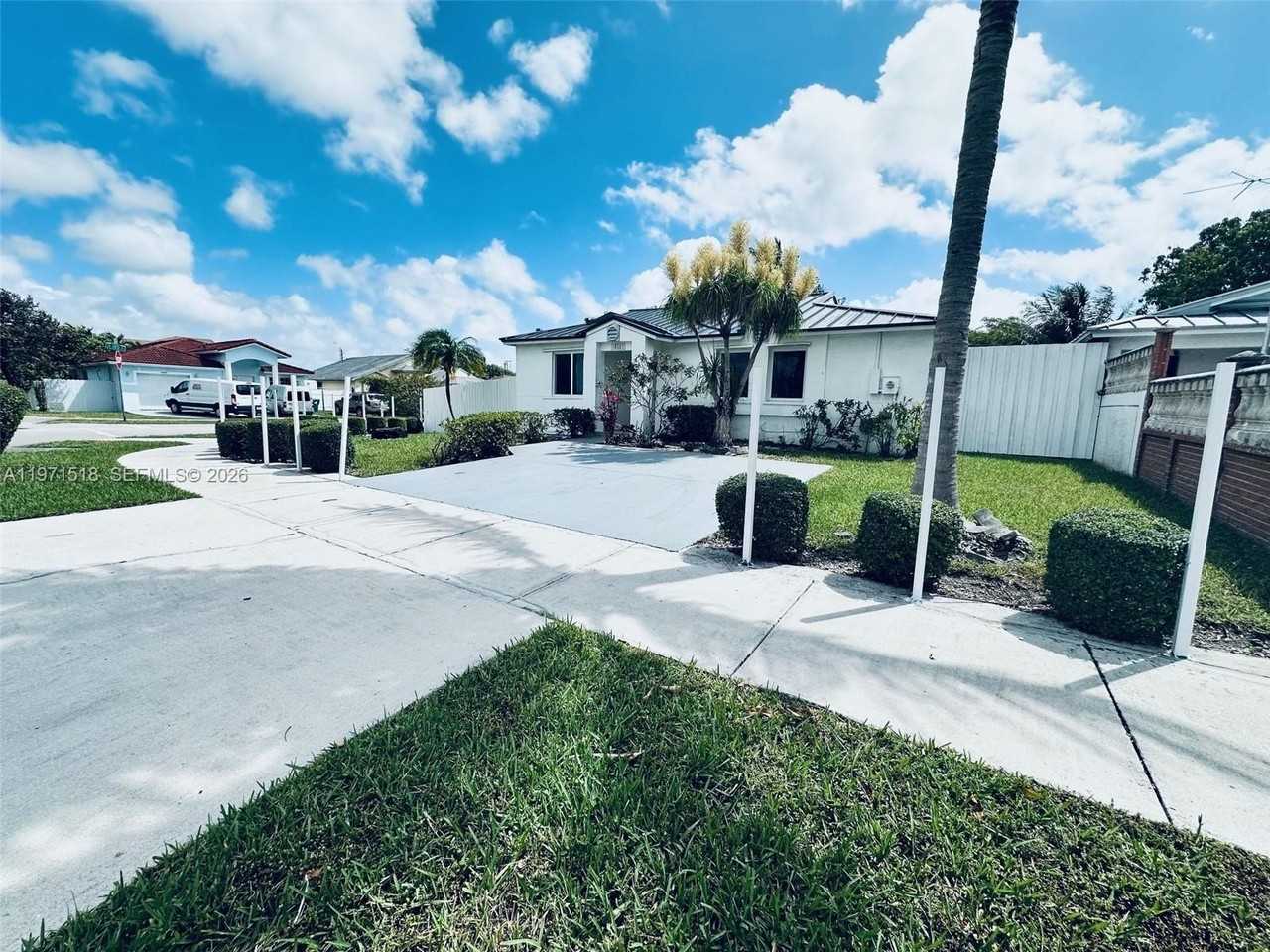 18501 Sw 115th Ave - Photo 5 of 18