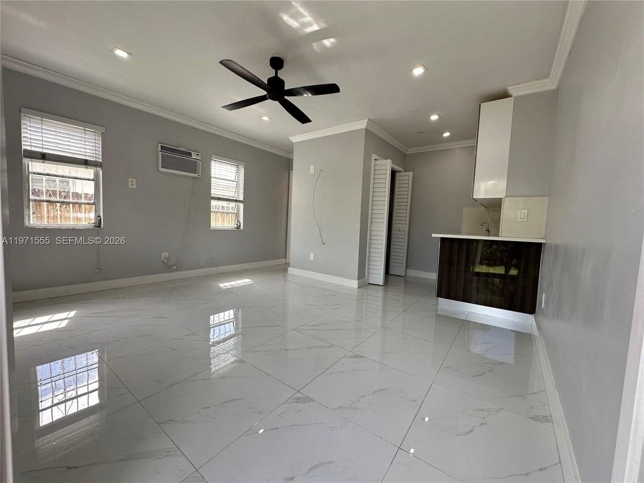 3035 Sw 27th Ter #REAR - Photo 2 of 14