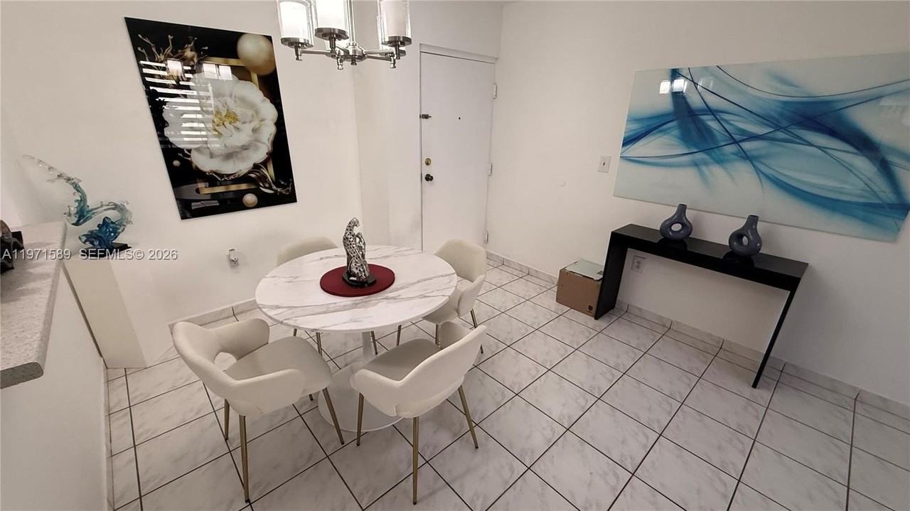 11715 Sw 18th St #107 - Photo 6 of 15