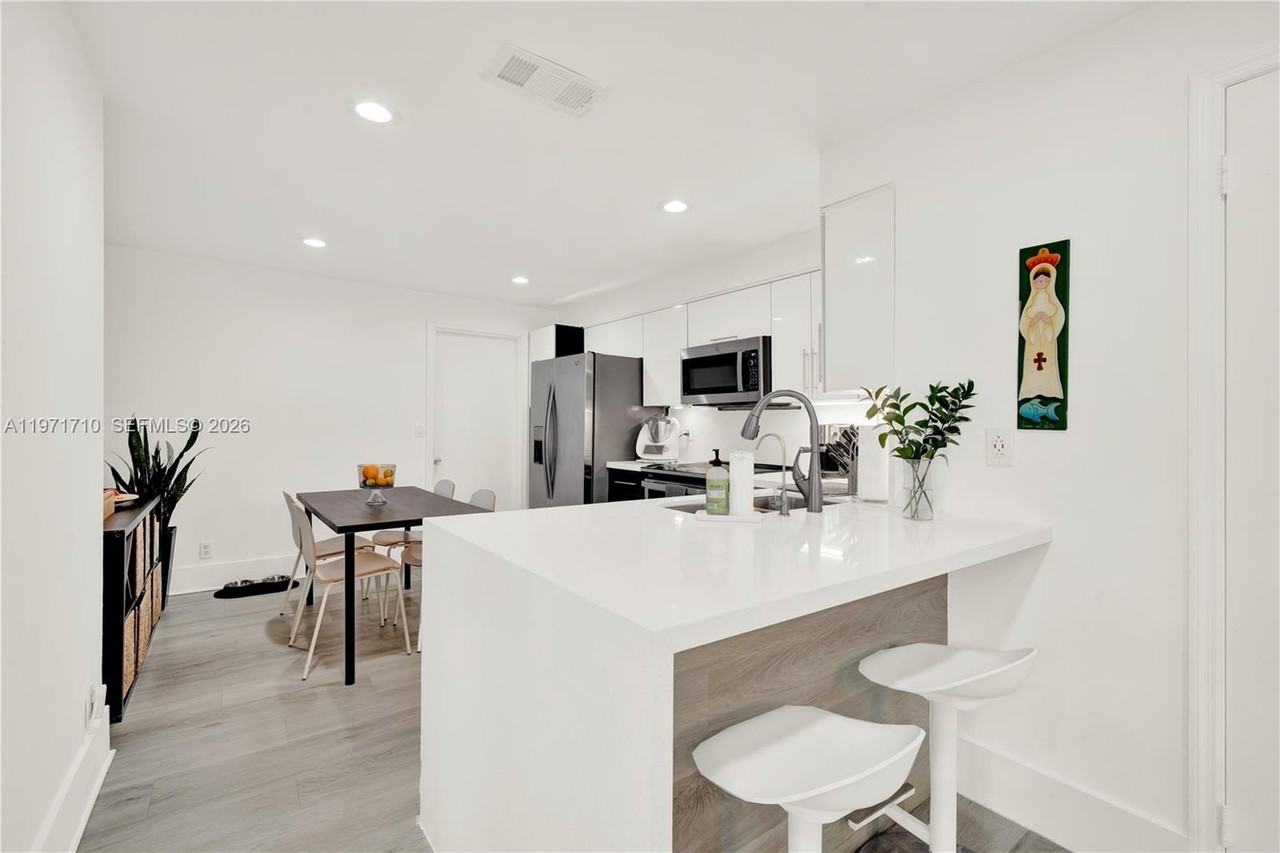 1516 Veracruz Ln #6-3 - Photo 7 of 50