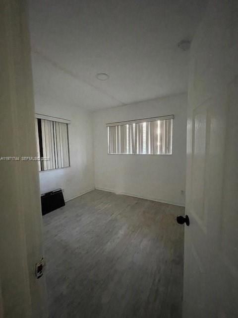 121 Ne 169th Ter - Photo 6 of 11