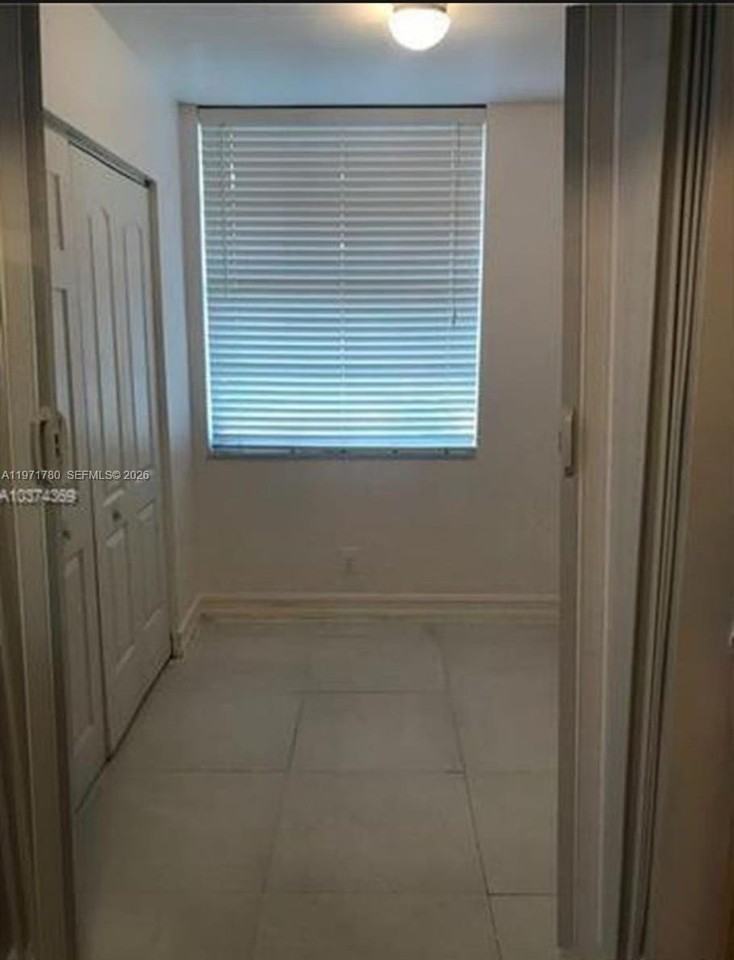 1020 Nw 80th Ave #203 - Photo 2 of 16