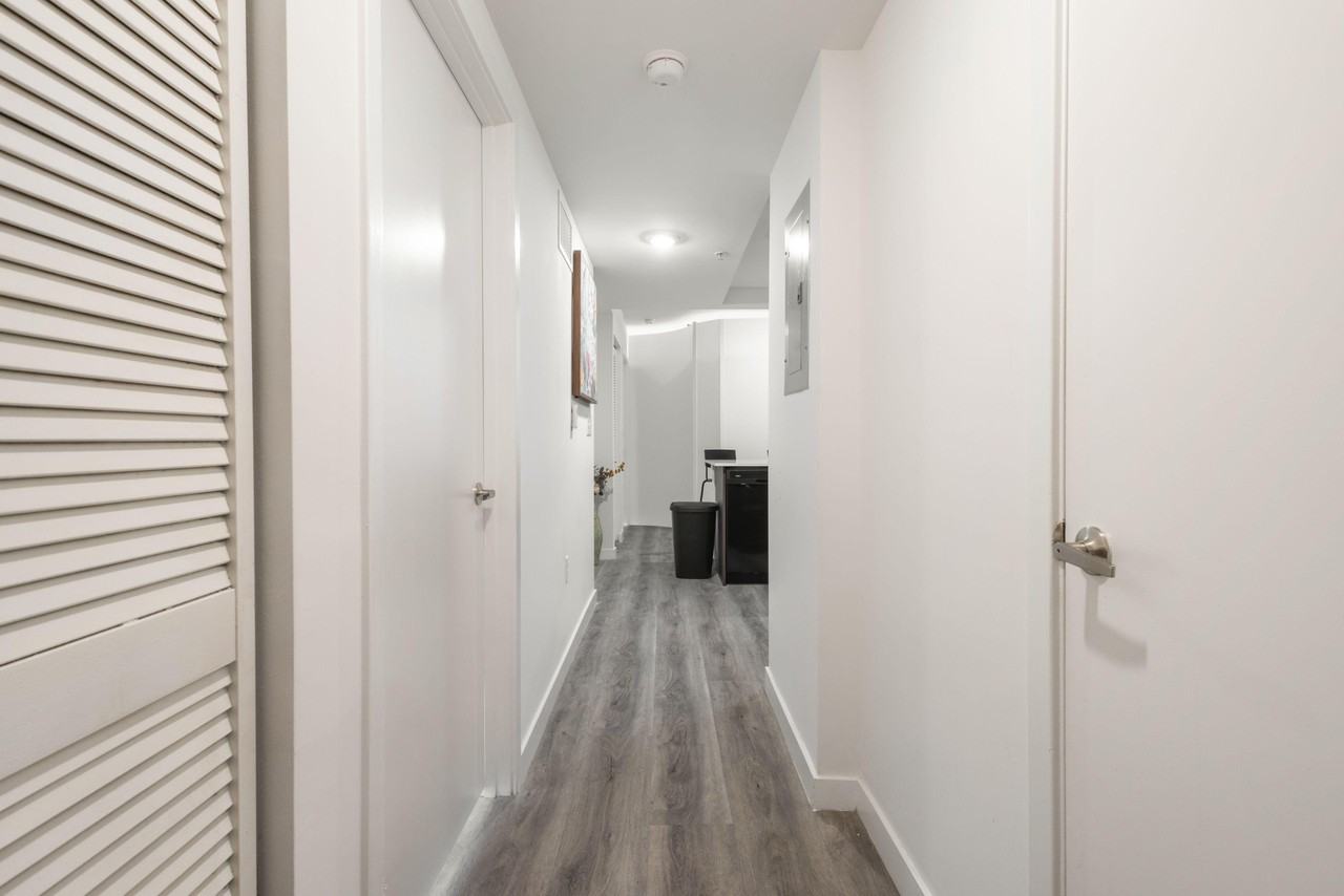Ne 83rd Ter - Photo 2 of 19
