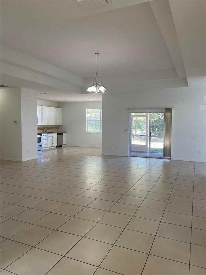 68 Forrester Pl - Photo 3 of 28