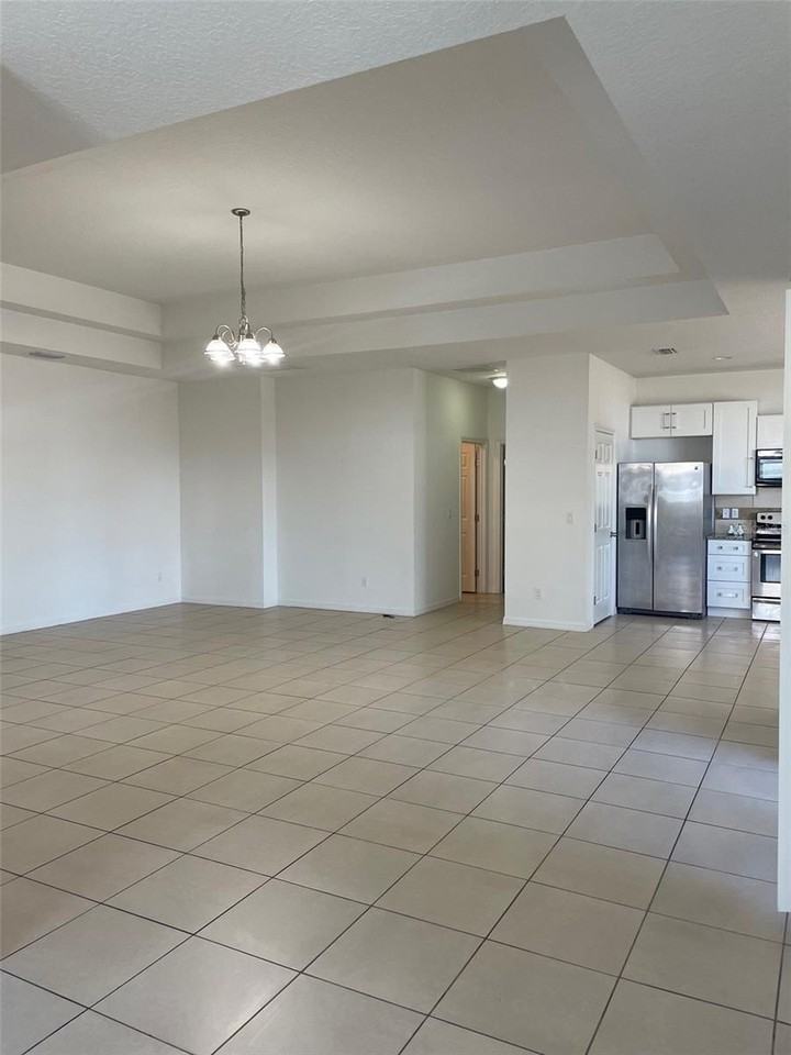 68 Forrester Pl - Photo 5 of 28