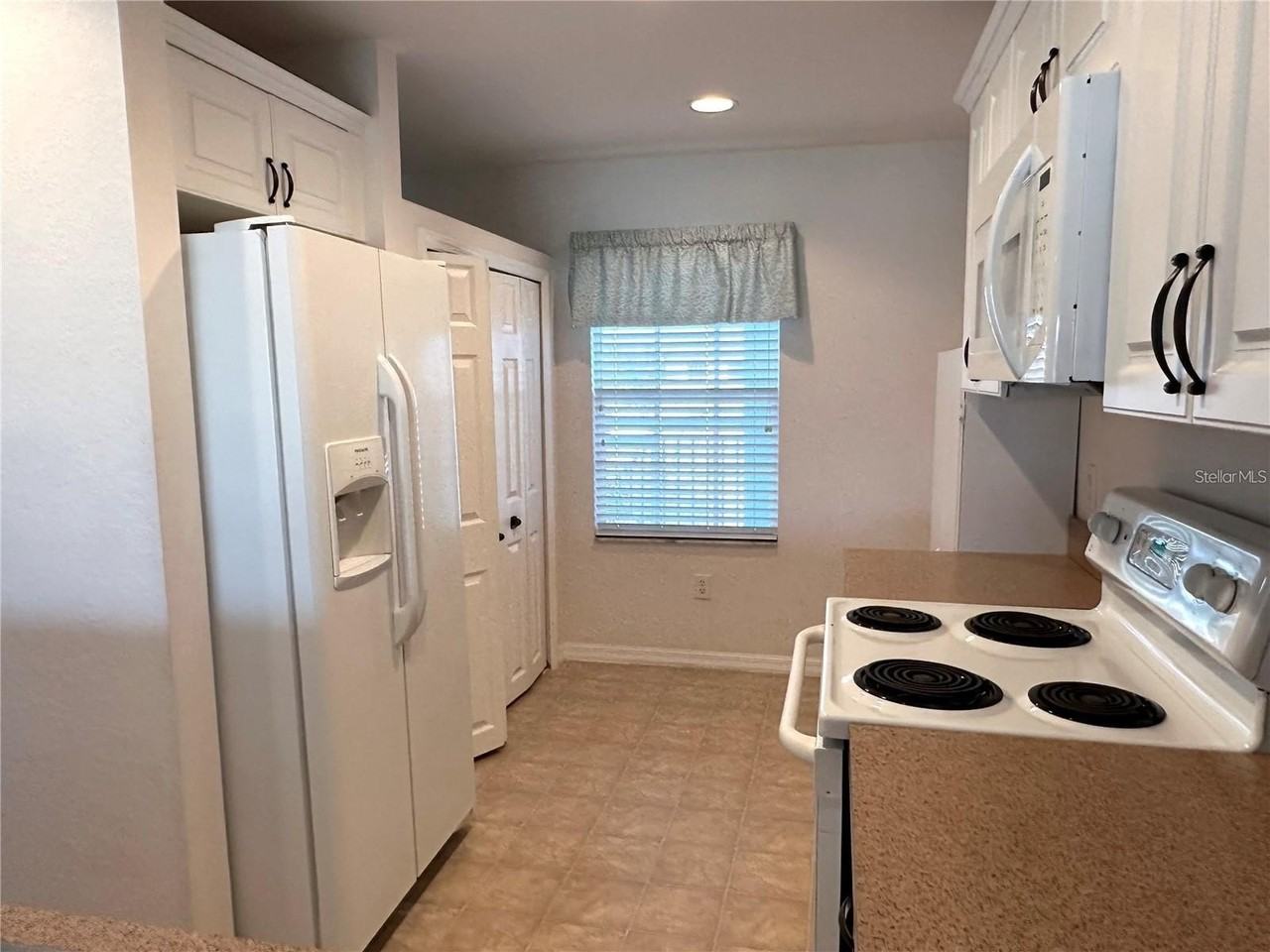 5760 Sabal Trace Dr #202 - Photo 4 of 30