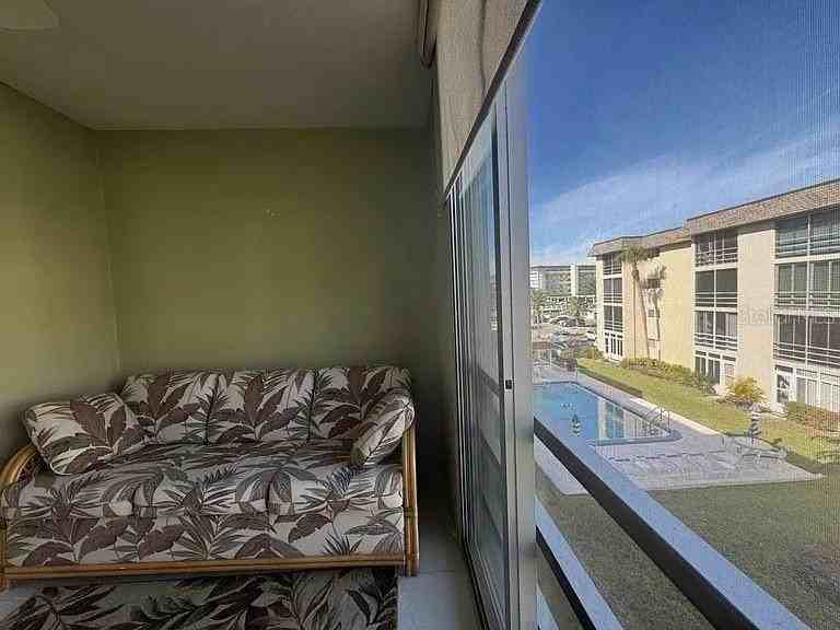 995 Laguna Dr #305 - Photo 6 of 16