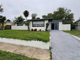 featured image of 1122 Lewis Dr