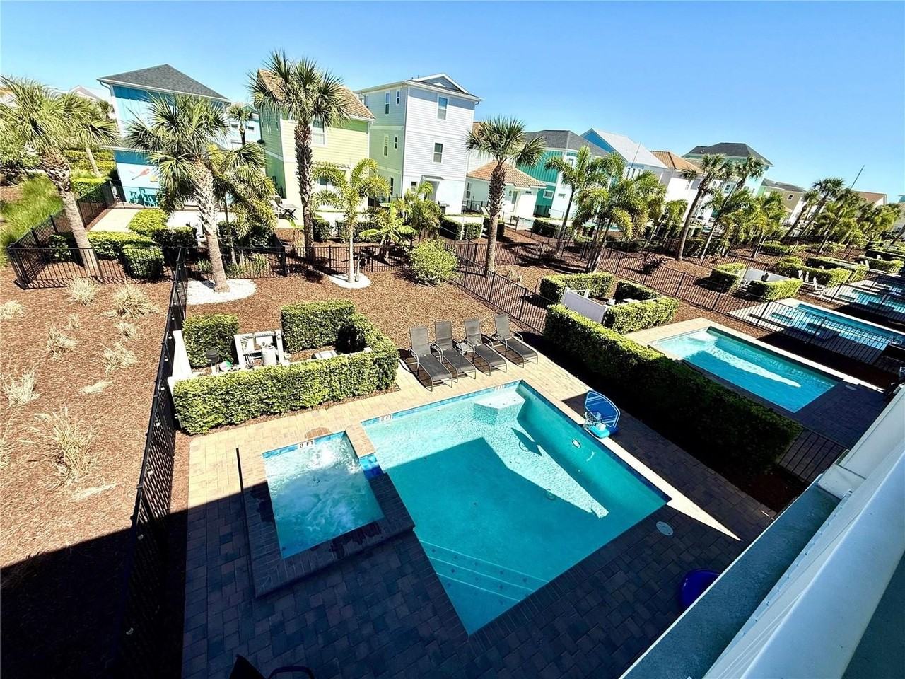 8014 Knee Deep Rd - Photo 3 of 50