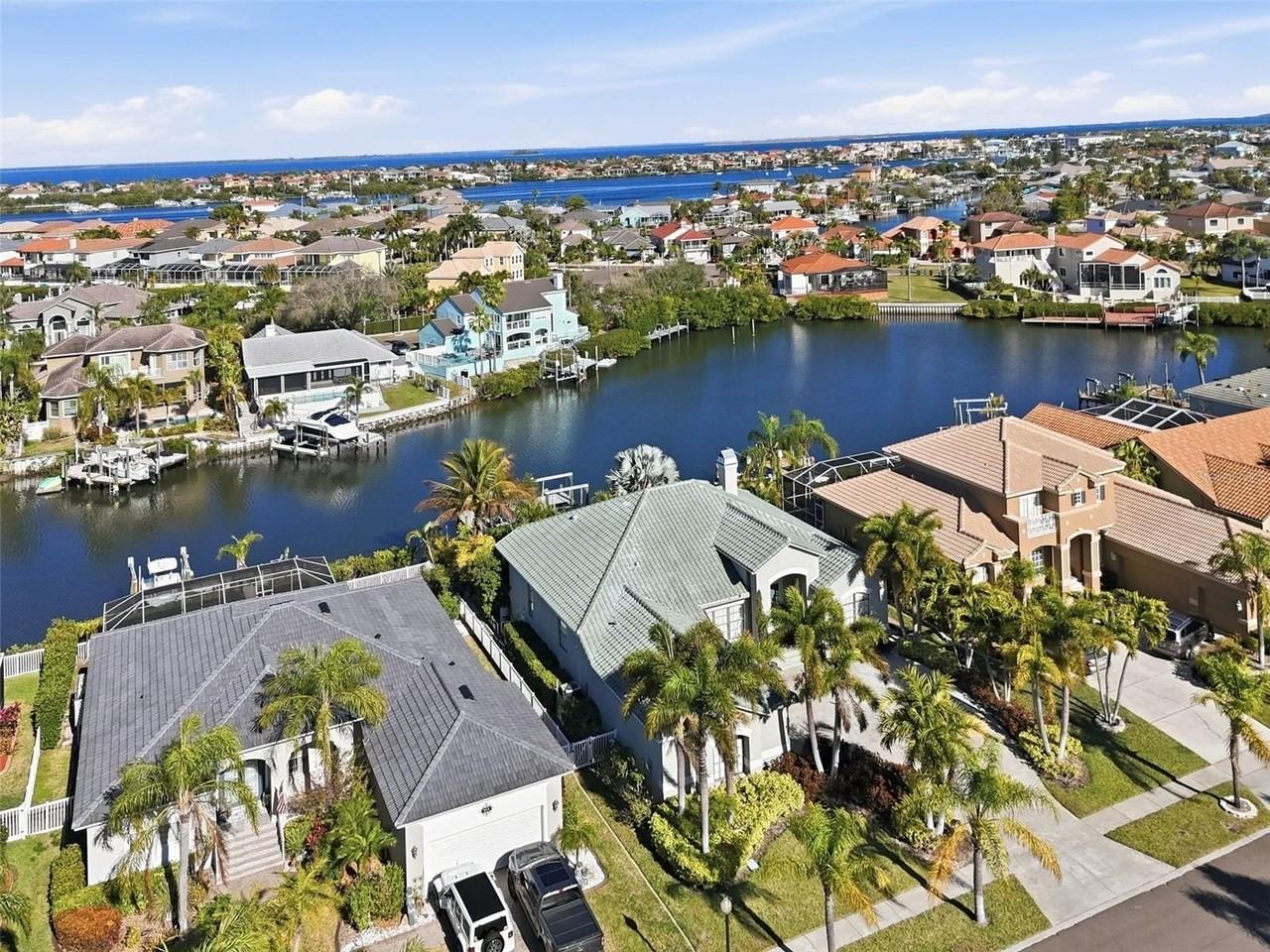 909 Allegro Ln - Photo 3 of 50