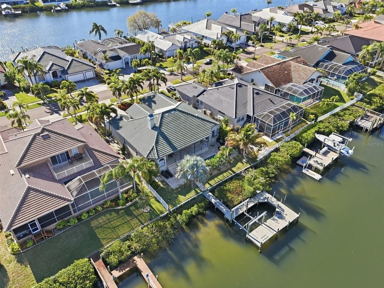 909 Allegro Ln - Photo 6 of 50