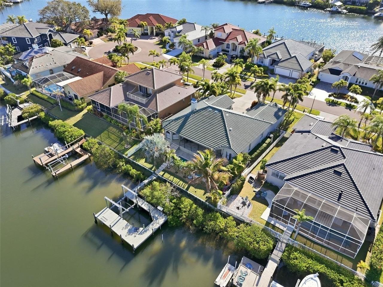 909 Allegro Ln - Photo 7 of 50