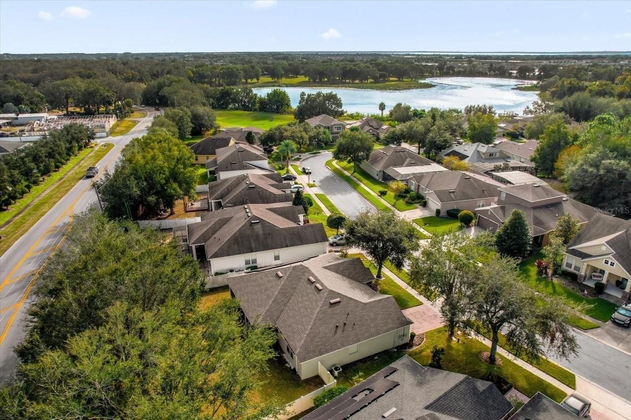 2284 Pickford Cir - Photo 2 of 33