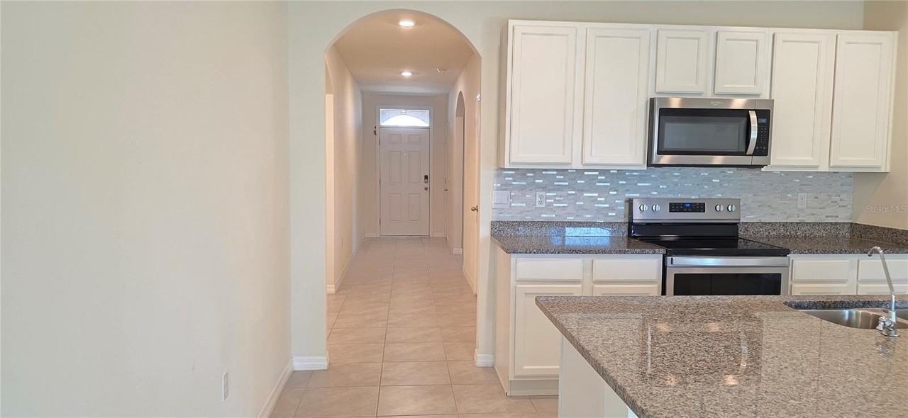 3383 Hammond Pt - Photo 5 of 21