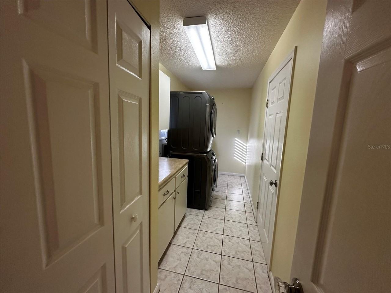2158 Nw 50th Ave - Photo 6 of 11