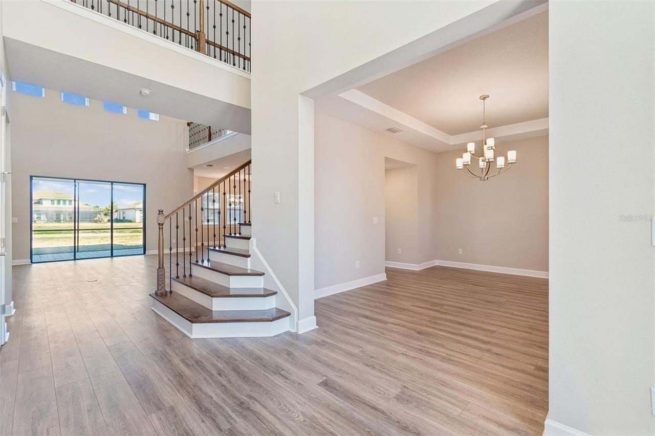 34109 Tributary Ct - Photo 7 of 50