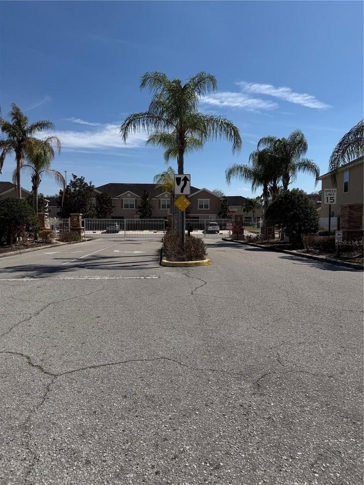 5051 Cactus Needle Ln - Photo 2 of 30