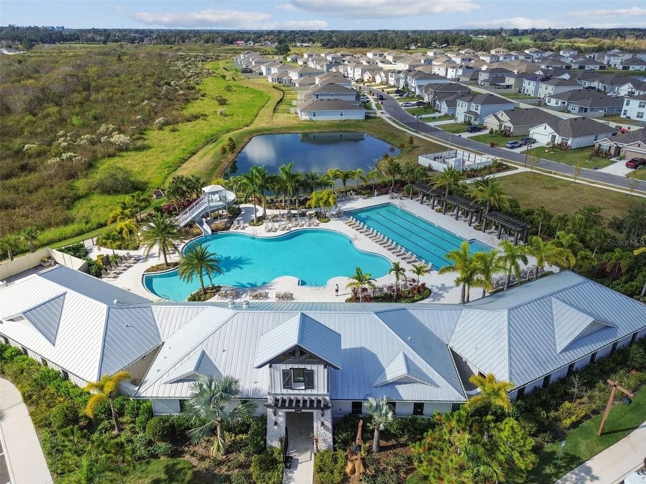 3827 Sunny Spring St - Photo 4 of 50