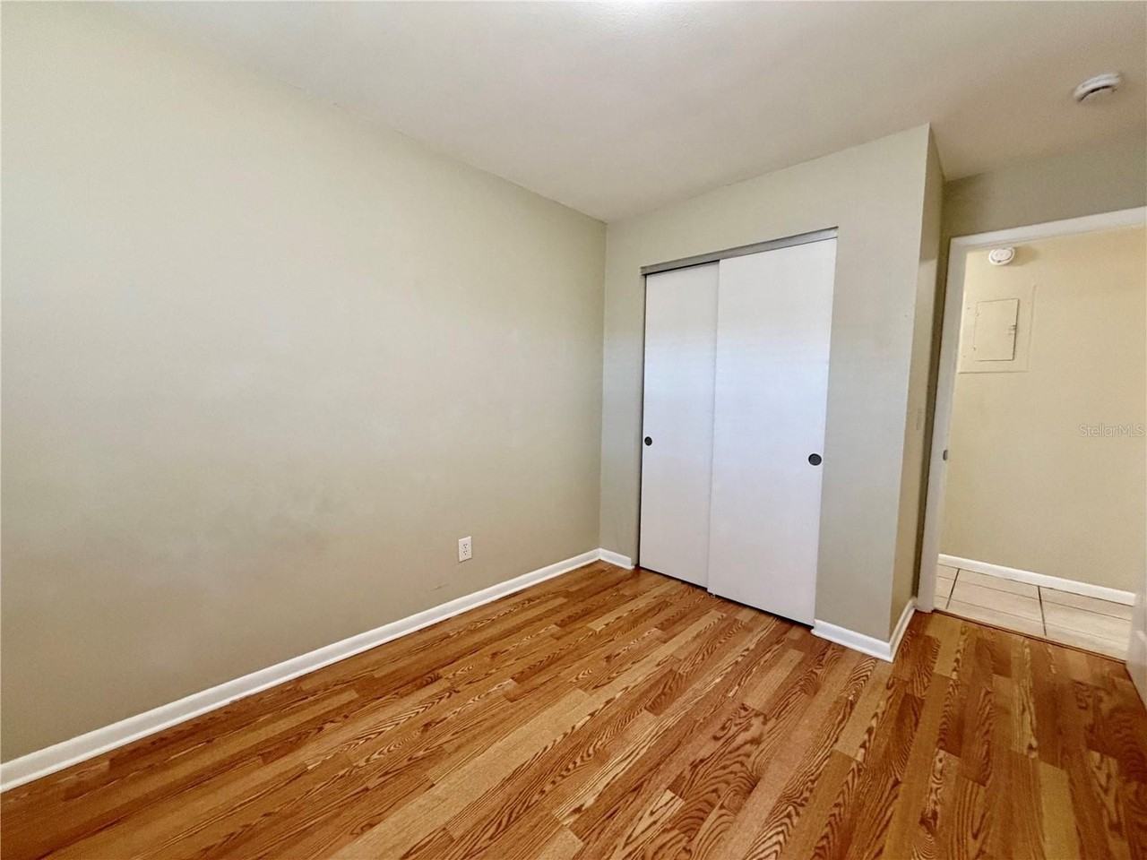 6813 S Cortez St - Photo 7 of 13