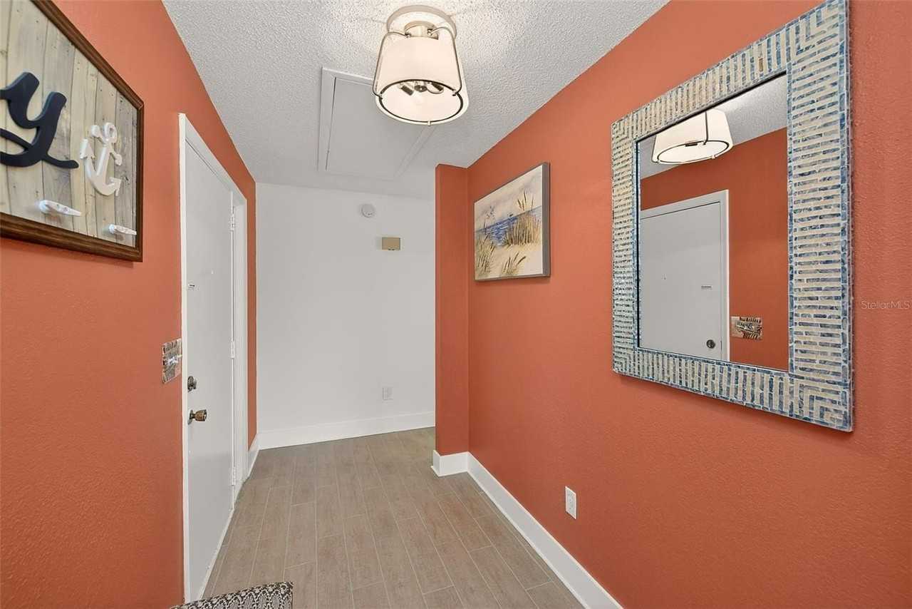 1207 13th Cir Se #7 - Photo 5 of 49