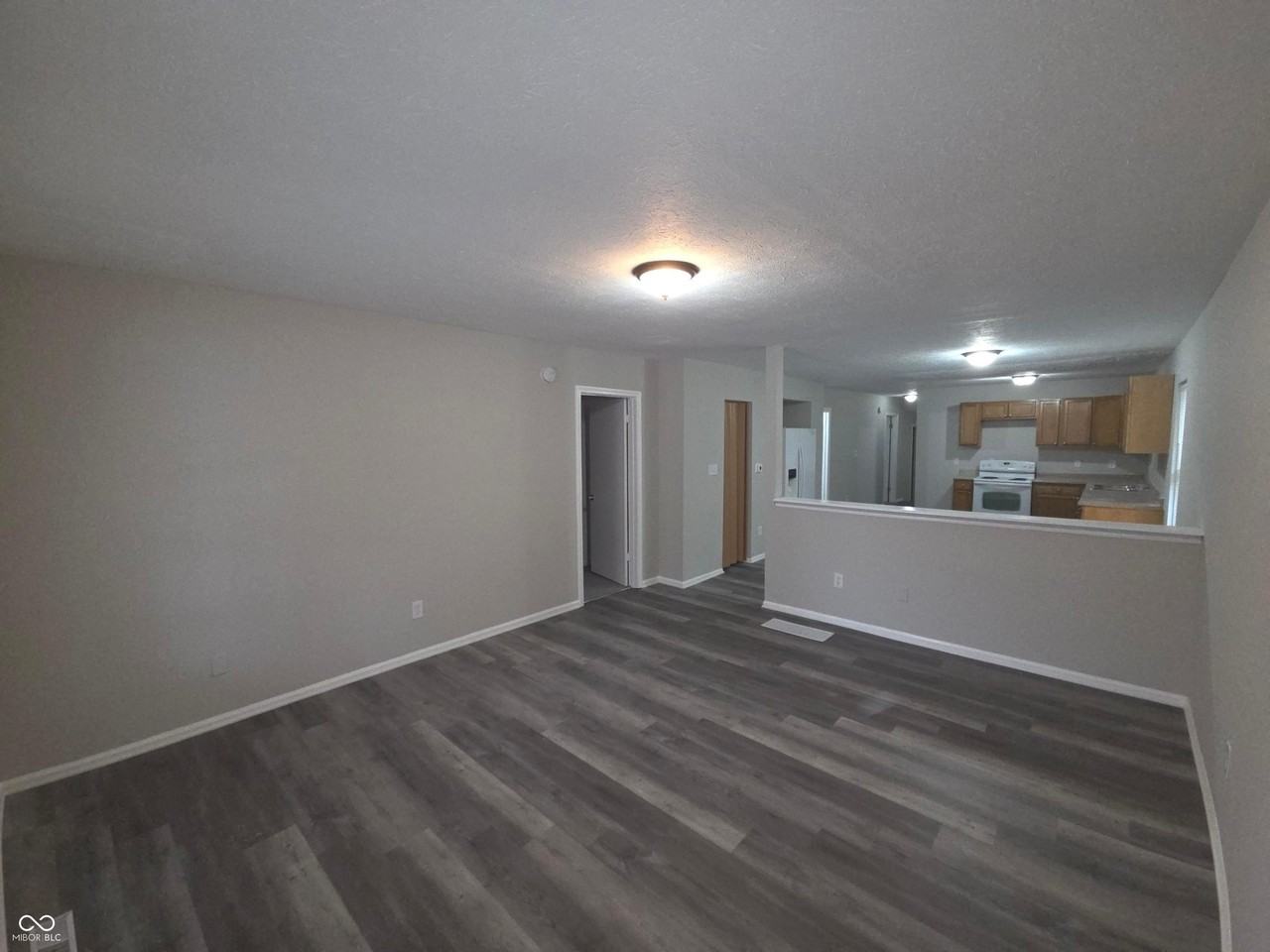 3614 E New York St - Photo 3 of 20