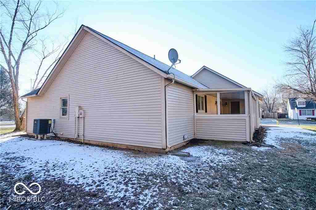 802 Westridge North Dr - Photo 5 of 50