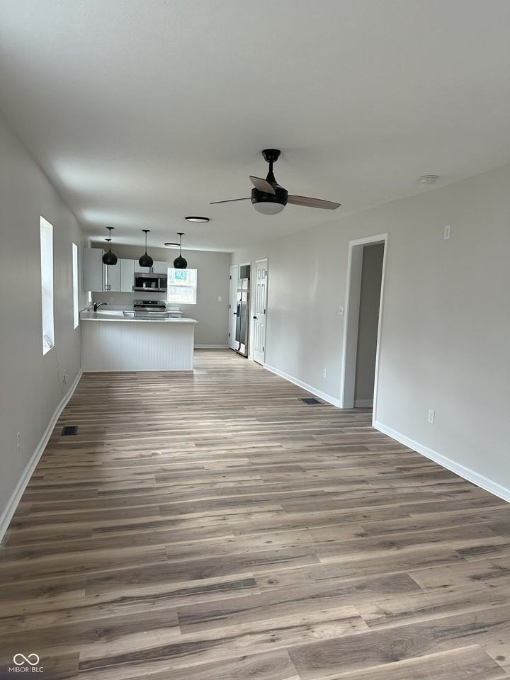 2517 Brookway St - Photo 5 of 16