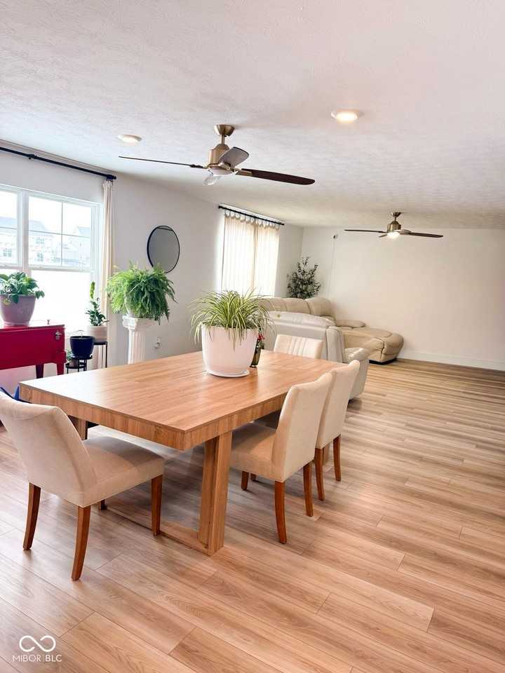 439 Cape May Dr - Photo 3 of 21