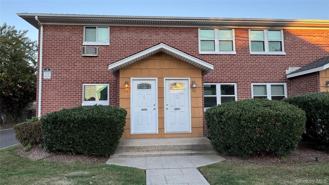 75 Lincoln Ave - Photo 1 of 1