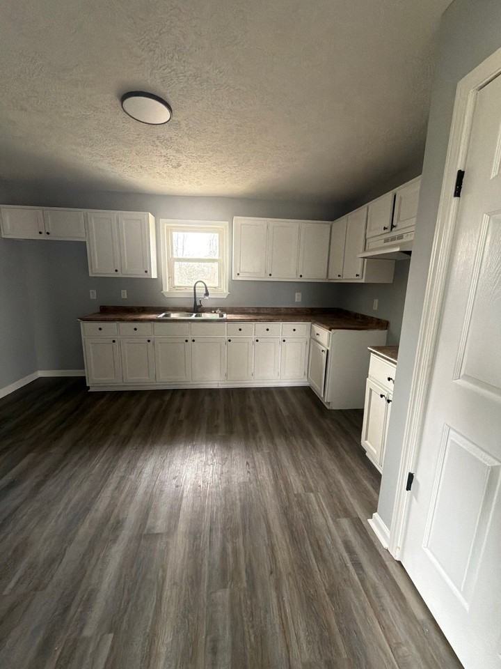 151 Tisdale St #1 - Photo 4 of 7