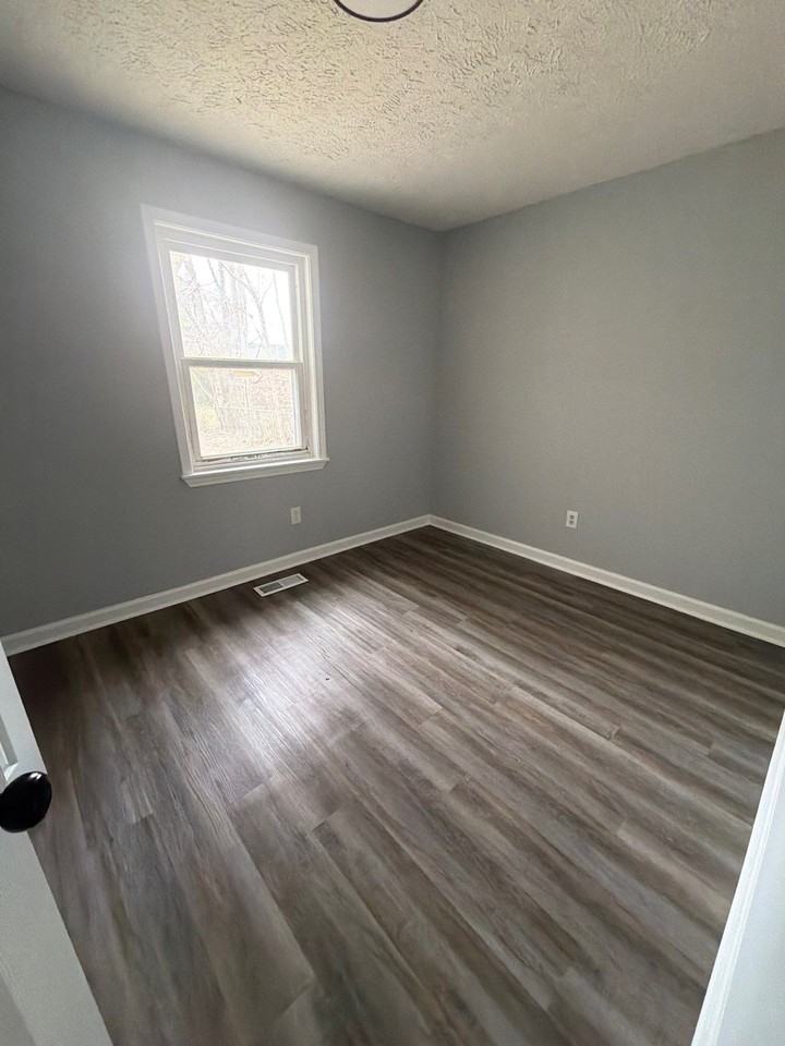 151 Tisdale St #1 - Photo 7 of 7