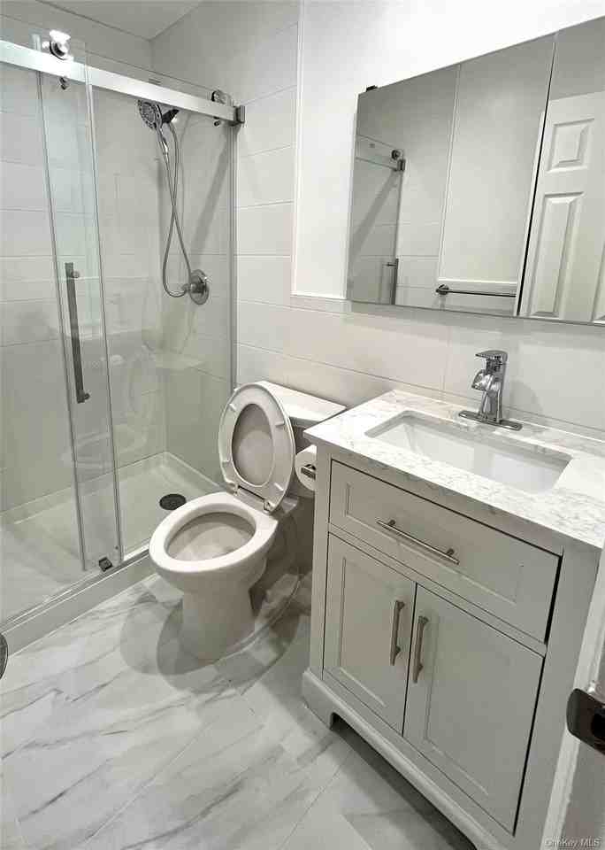 6925 69th Pl 69th Pl - Photo 2 of 6