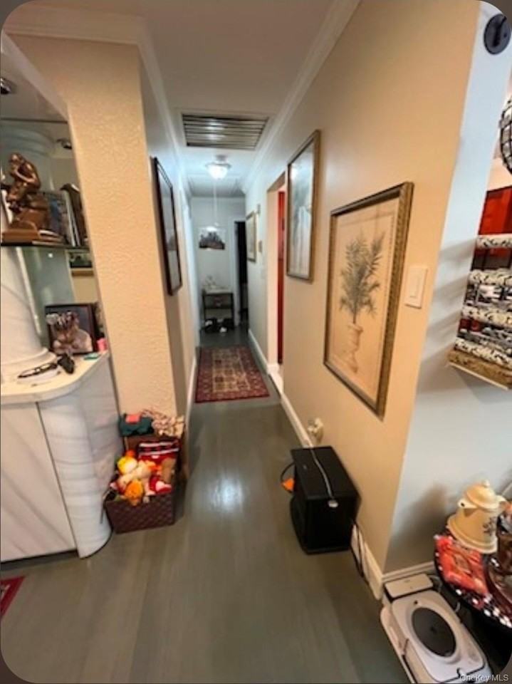 82 Clark St - Photo 6 of 11