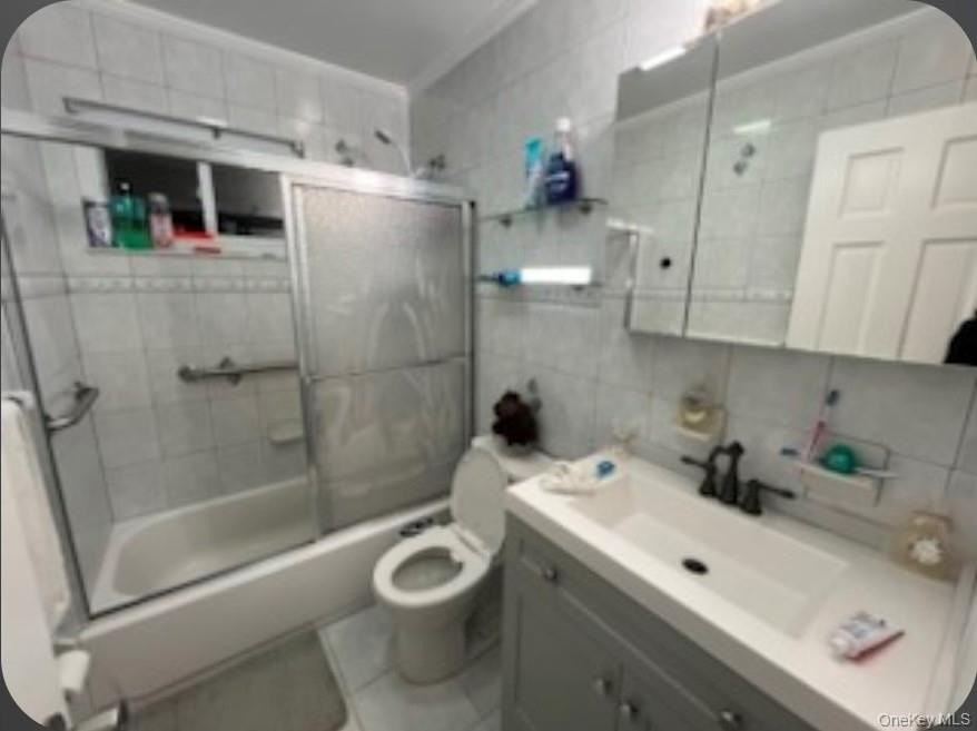 82 Clark St - Photo 7 of 11