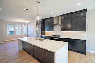 2736 W Lumber Ln #1 - Photo 1 of 1