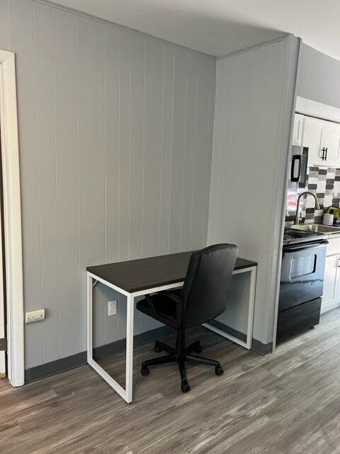 401 Smith StreetB4 #B4 - Photo 4 of 13