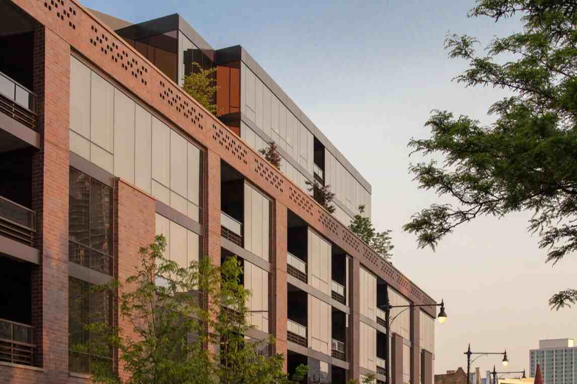 3478 N Broadway St #336