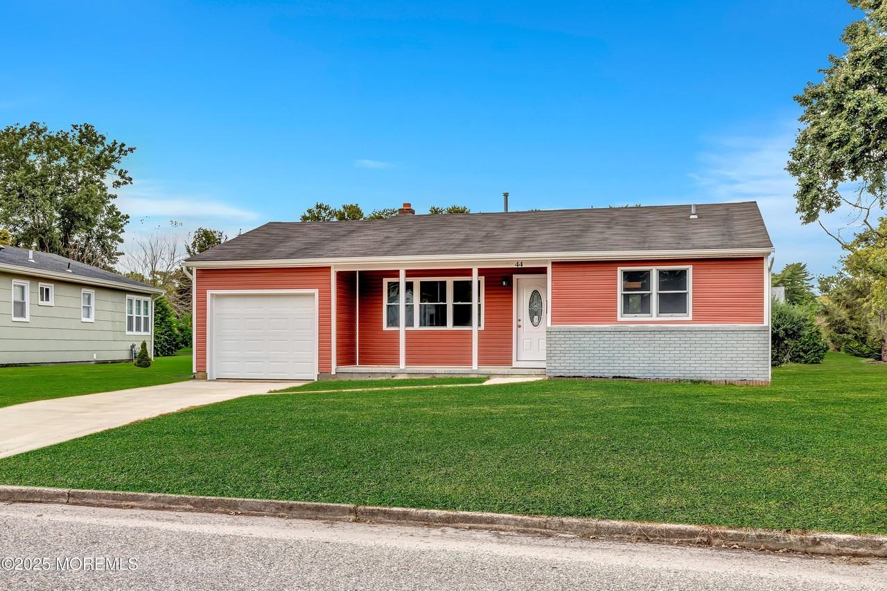 44 Chancellor Ct - Photo 3 of 29