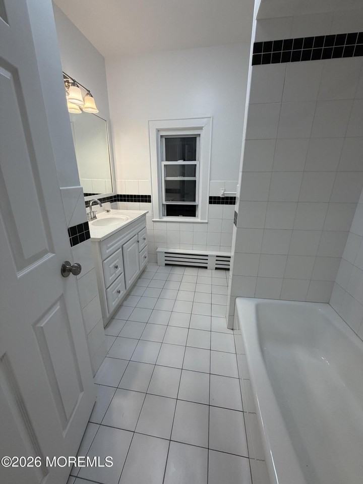 63 Norwood Ave Apt 1 - Photo 6 of 6