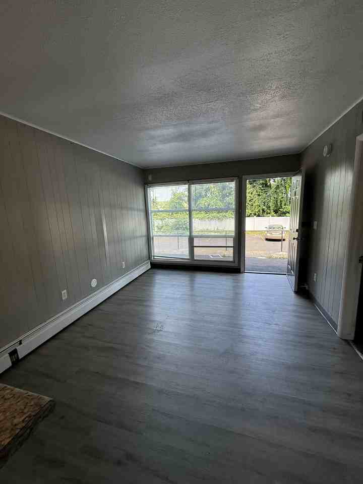 401 Smith StreetB11 #B11 - Photo 5 of 8